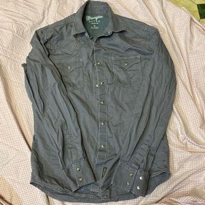 Long sleeve snap up shirt